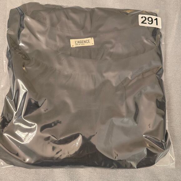 L'Agence 100% Silk Blouse Women’s Sz 6 Black Long Sleeve Sequin Elegance Luxury - Picture 11 of 11